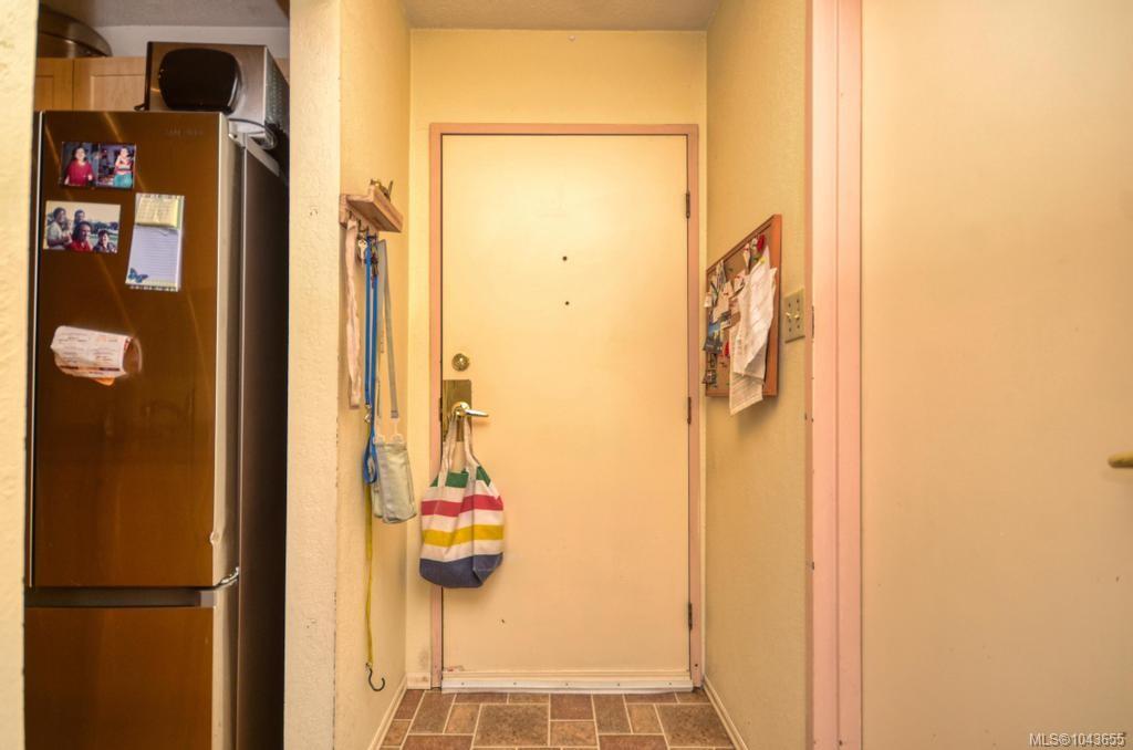 Fourth View of 848 Esquimalt Rd, Esquimalt, BC, V9A 6W9