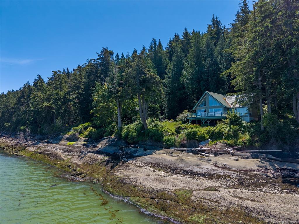 Fourth View of 437 East Point Rd, Saturna Island, BC, V0N 2Y0