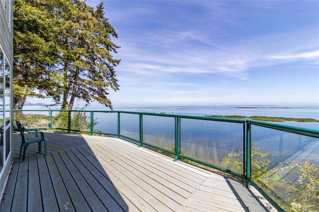 Fifth View of 437 East Point Rd, Saturna Island, BC, V0N 2Y0
