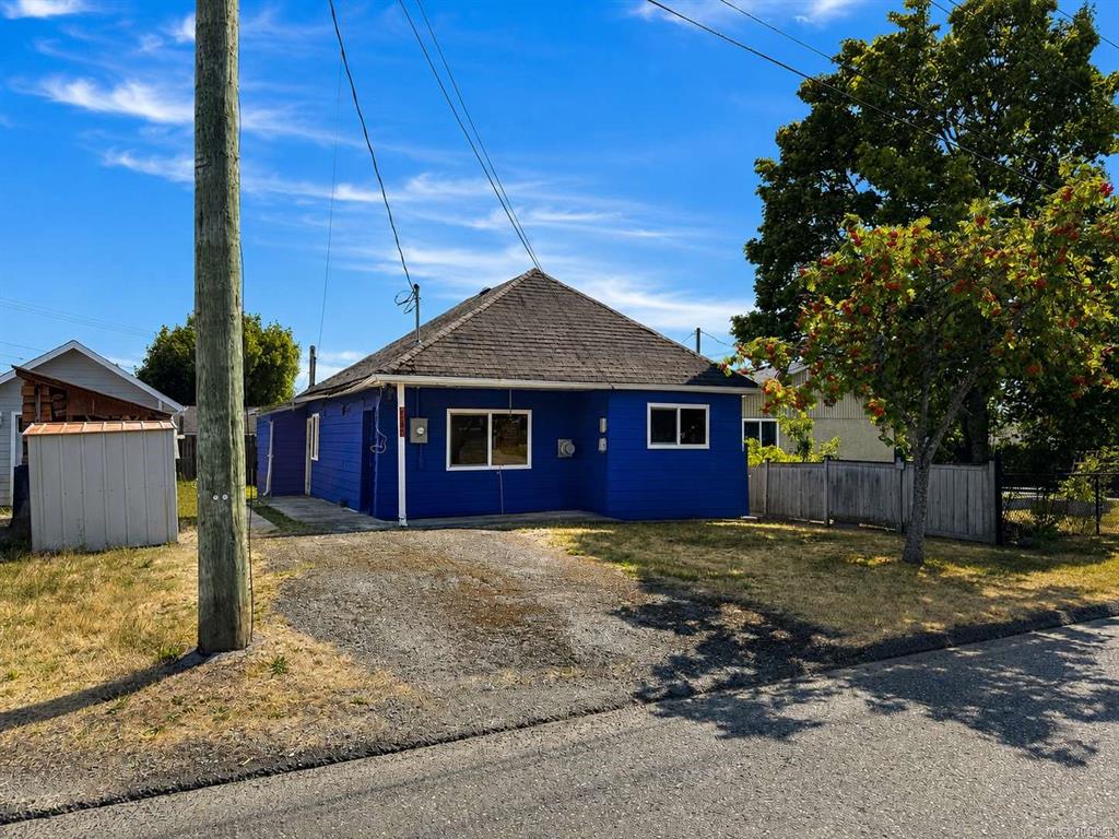 Third View of 4586 Beale St, Port Alberni, BC, V9Y 5P8