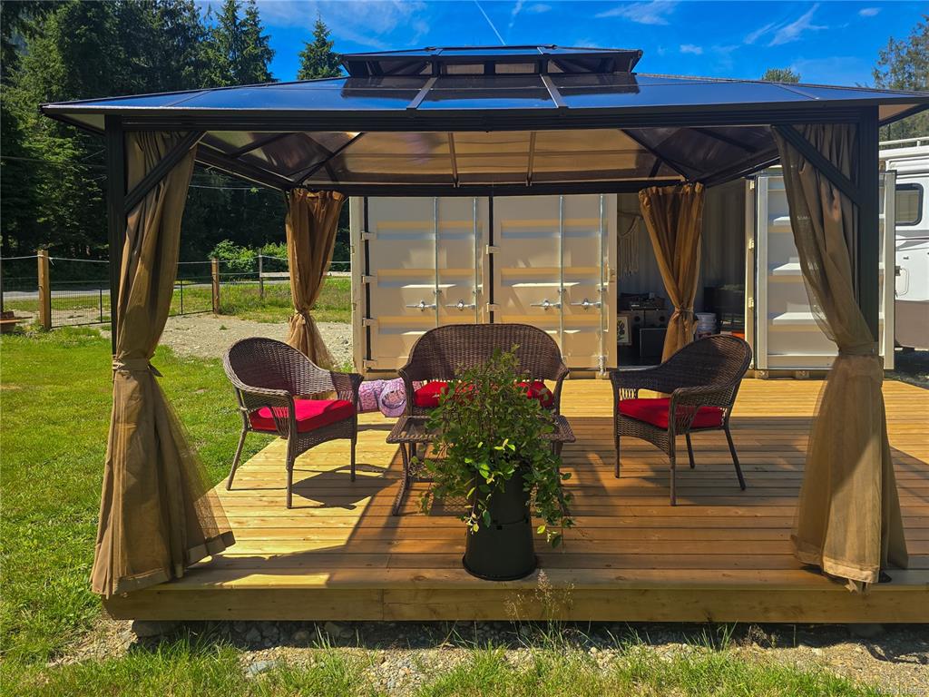 Fourth View of 754 Sayward Rd, Sayward, BC, V0P 1R0