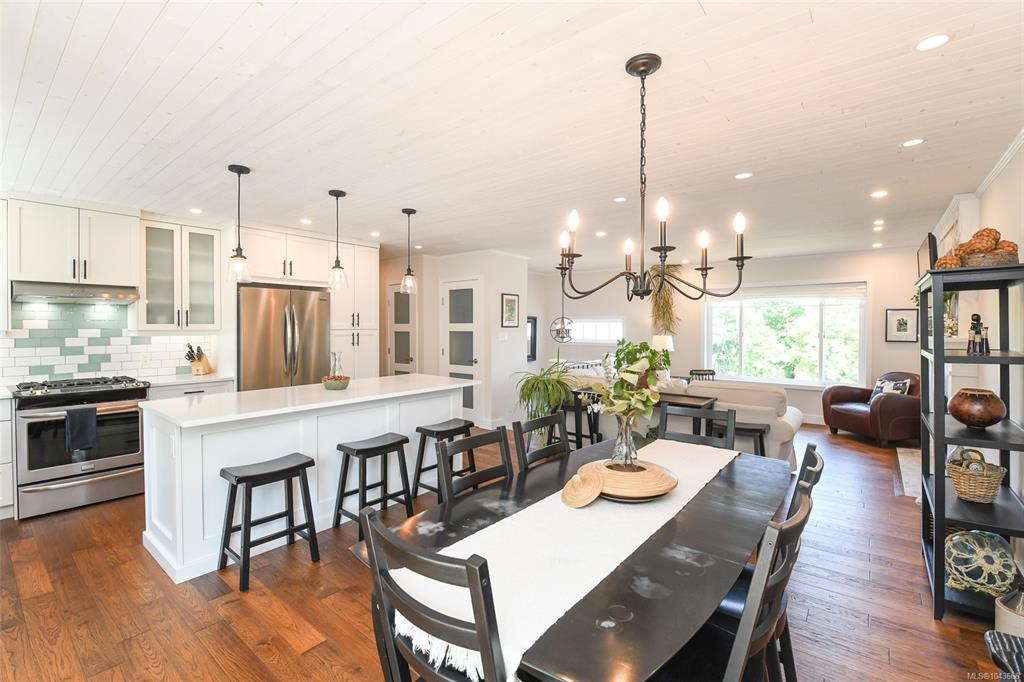 Fourth View of 1019 Arrowsmith Ave, Courtenay, BC, V9N 8P7