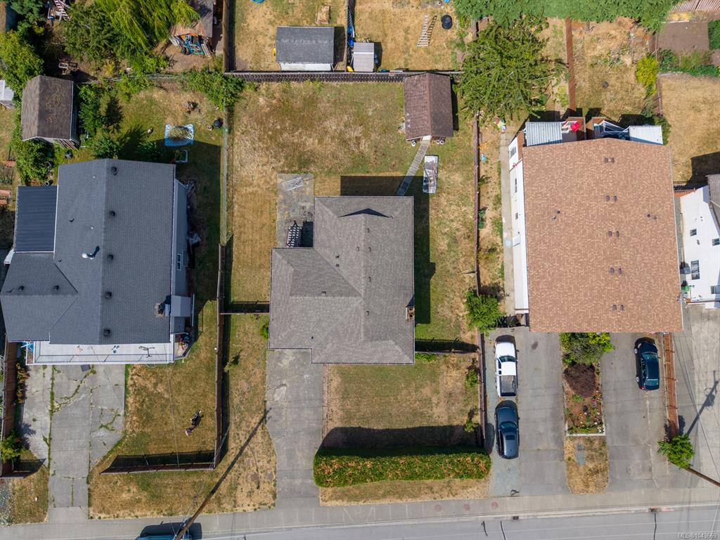 Third View of 6158 Somenos Rd, Duncan, BC, V9L 4E5