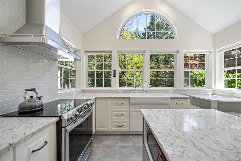Third View of 1130 Tatlow Rd, North Saanich, BC, V8L 5P3