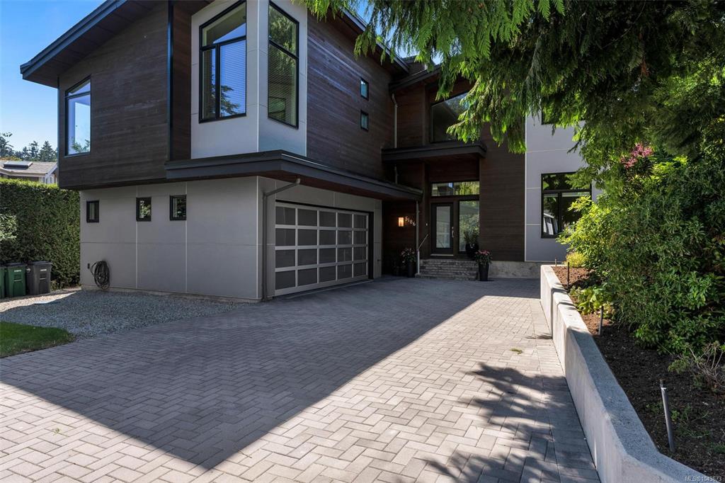 Third View of 5186 Sapphire Rd, Saanich, BC, V8Y 2H7