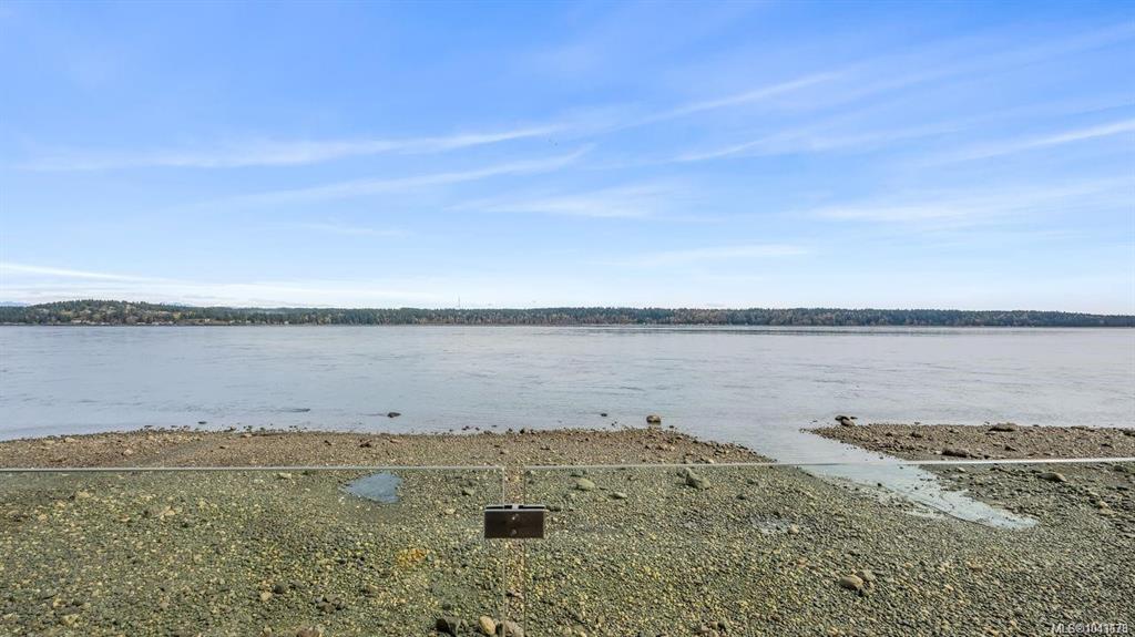 523 Island Hwy, 1043678, BC,