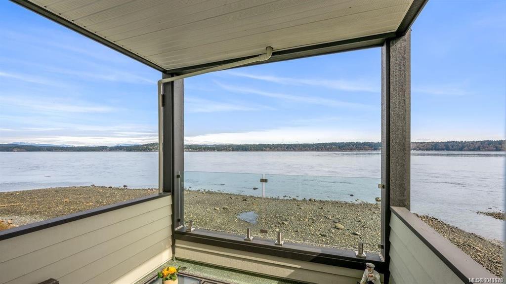 Third View of 523 Island Hwy, Campbell River, BC, V9W 2B9