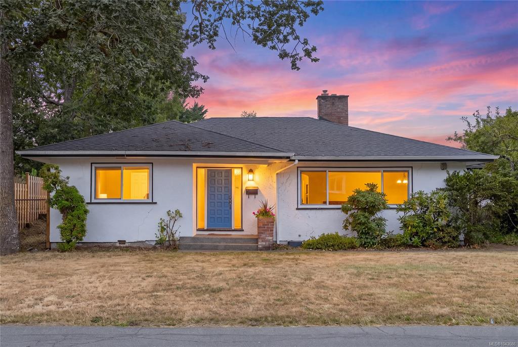 Second View of 3830 Palo Alto St, Saanich, BC, V8P 4S3