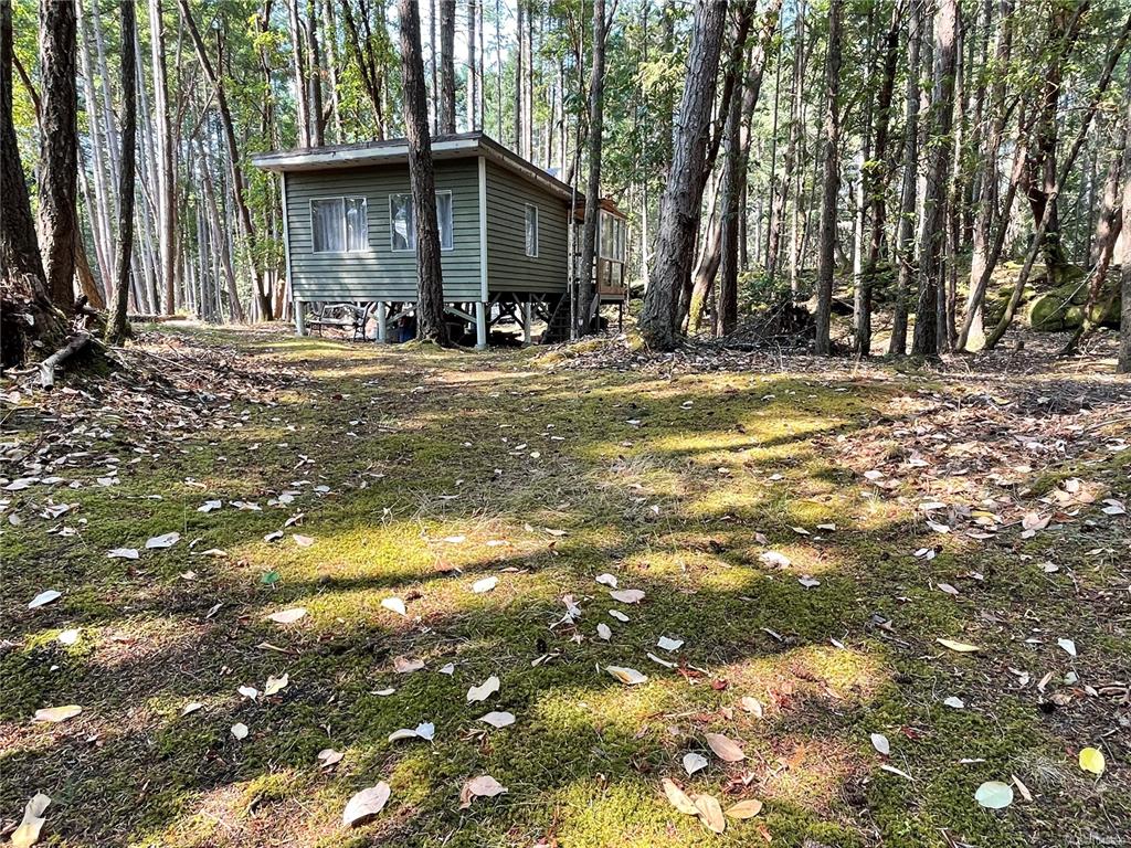 Fourth View of 374 Halibut Hill Rd, Mudge Island, BC, V0V 0V0