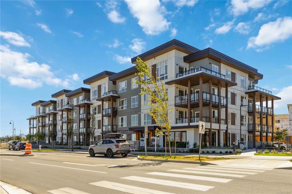 3564 B Ryder Hesjedal Way, 1043697, BC,