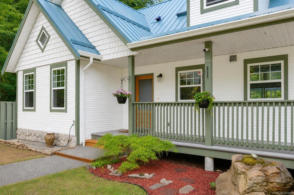 6560 Nevilane Dr, 1043698, BC,