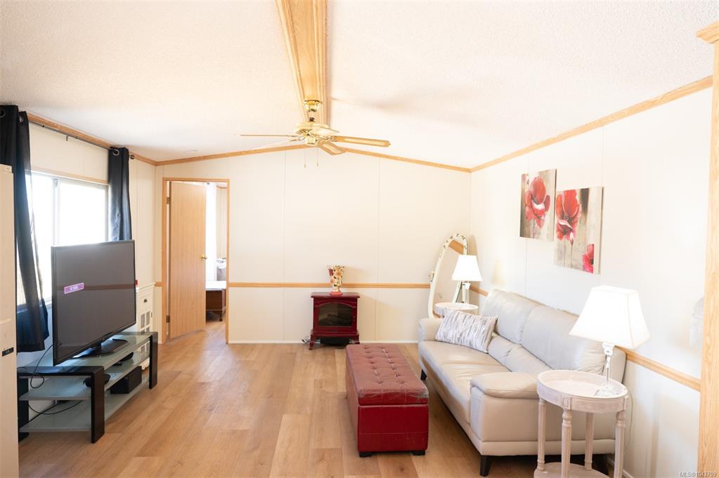 Third View of 450 Stanford Ave E, Shellybrook Park, Parksville, BC, V9P 1V8