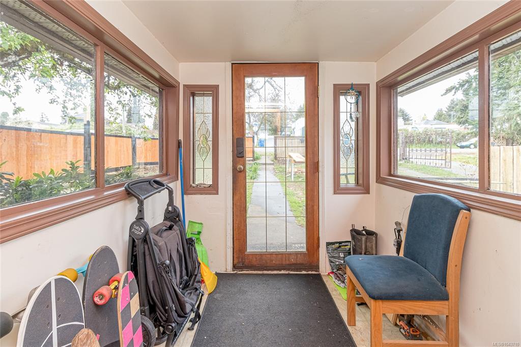 Fourth View of 451 Irwin St, Nanaimo, BC, V9R 4X9