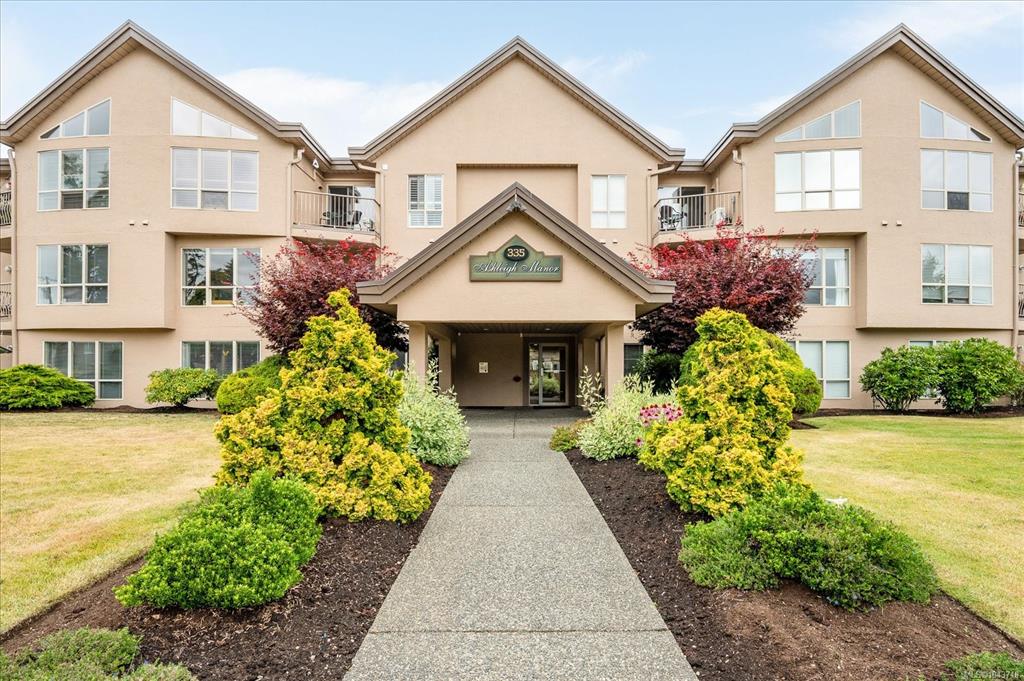 Second View of 335 Hirst Ave W, ASHLEIGH MANOR, Parksville, BC, V9P 2R5
