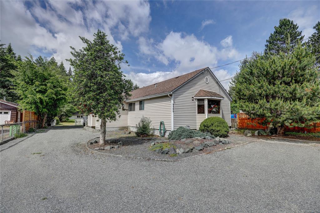 9486 Chemainus Rd, 1043720, BC,
