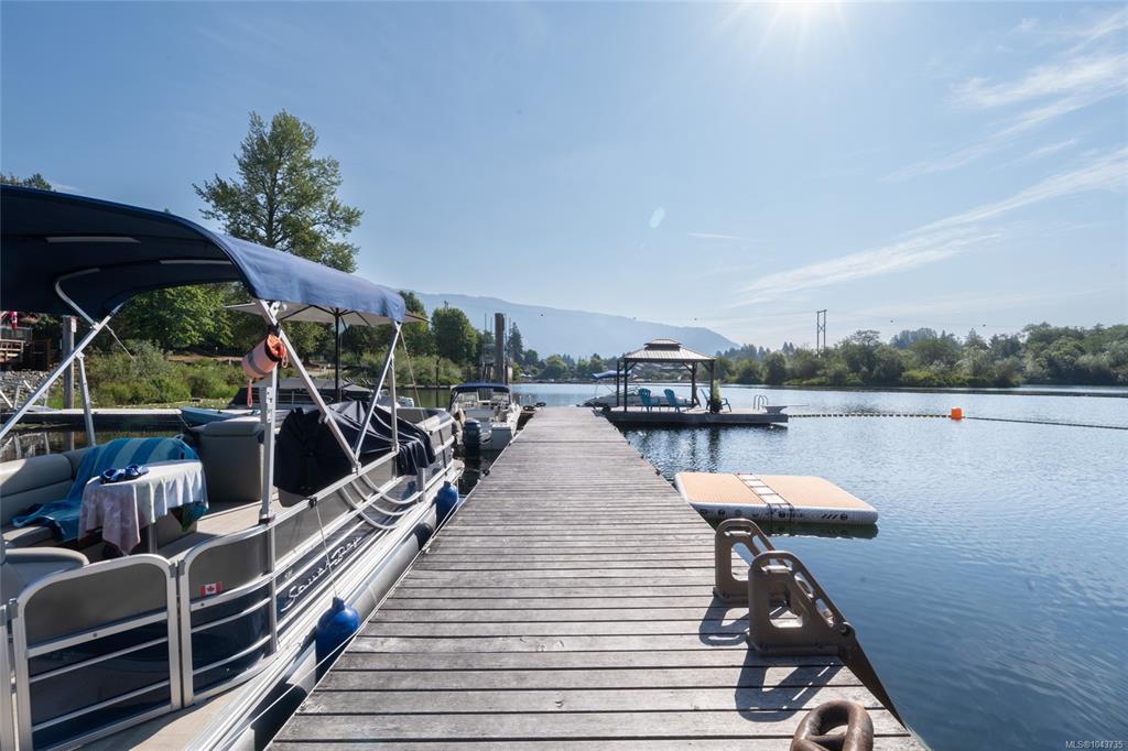 Fourth View of 232 North Shore Rd, Lake Cowichan, BC, V0R 2G0