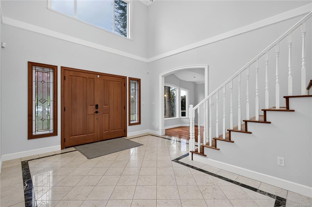 Fifth View of 4982 La Quinta Pl, Saanich, BC, V8W 3G9