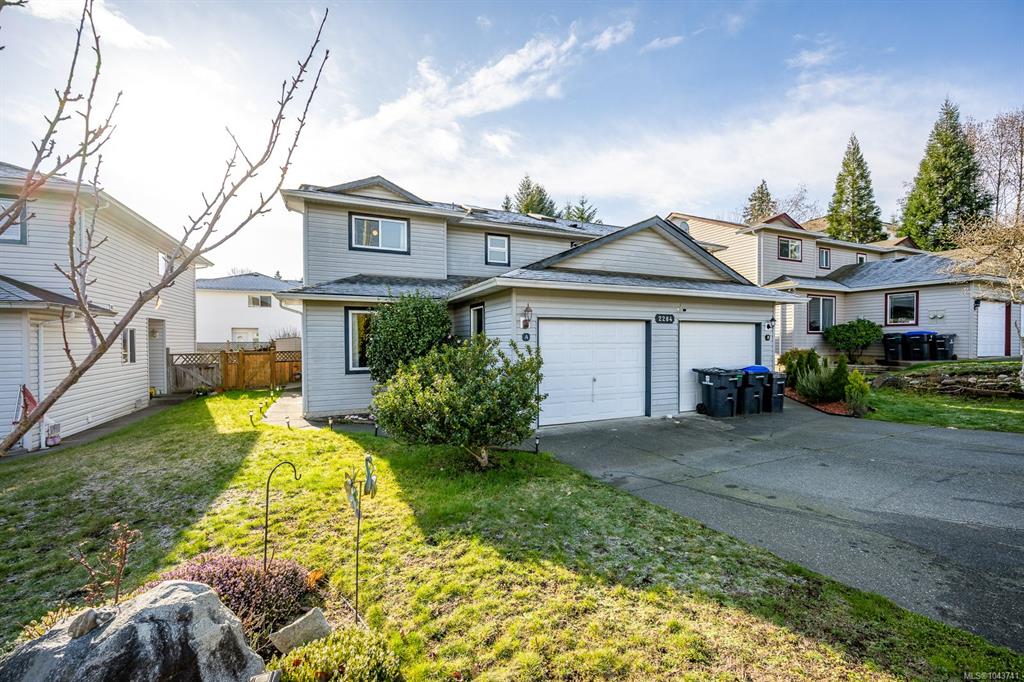 Second View of 2284 1st St, Courtenay, BC, V9N 8X8
