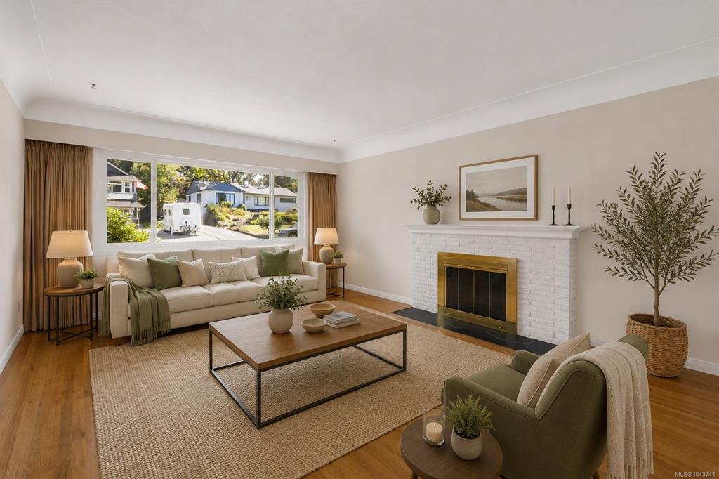 Third View of 1260 Palmer Rd, Saanich, BC, V8P 2H7