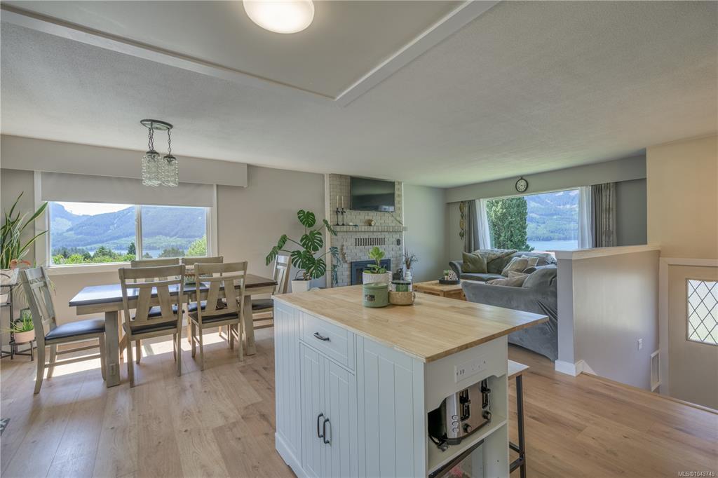 Fifth View of 978 Rupert Ave, Port Alice, BC, V0N 2N0
