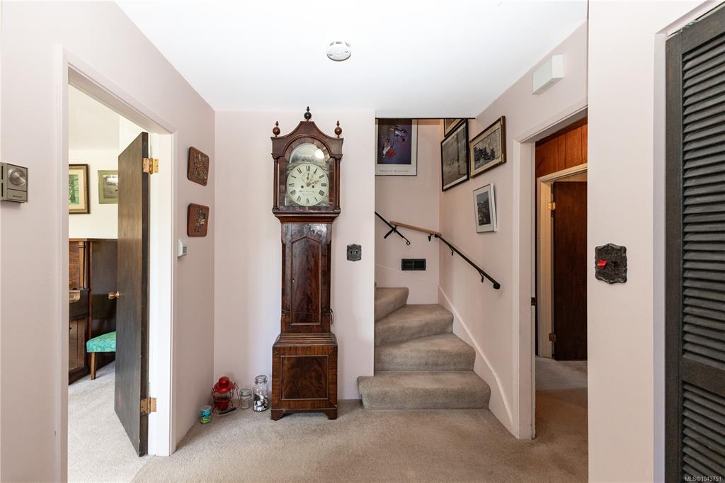Fifth View of 549 Dogwood St, Campbell River, BC, V9W 2Y4