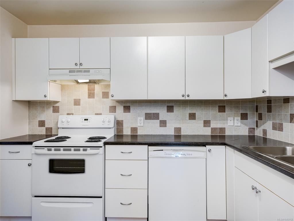 Fifth View of 69 Gorge Rd W, Cedar Shores, Saanich, BC, V9A 1L9