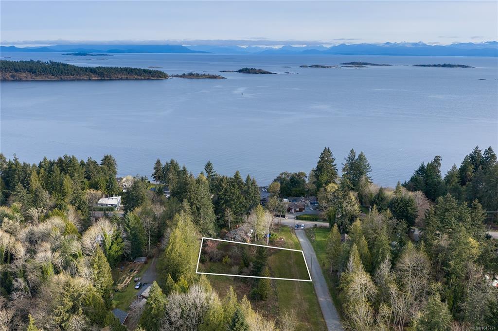 Second View of 7709 Lantzville Rd, Lantzville, BC, V0R 2H0