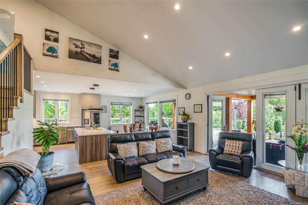 Fourth View of 1248 Station Rd, Coombs, BC, V0R 1M0