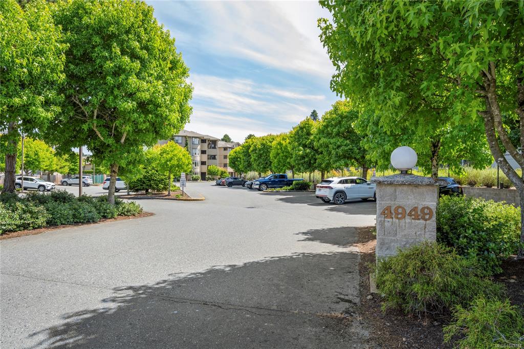 Second View of 4949 Wills Rd, Nanaimo, BC, V9T 2K4