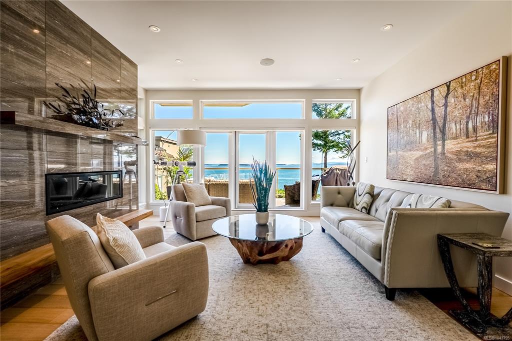 Second View of 4771 Cordova Bay Rd, Saanich, BC, V8Y 2J7