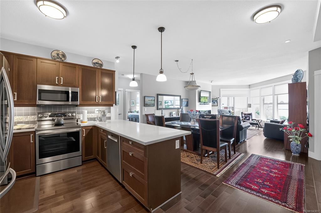 Third View of 6310 Mcrobb Ave, Nanaimo, BC, V9V 1W8