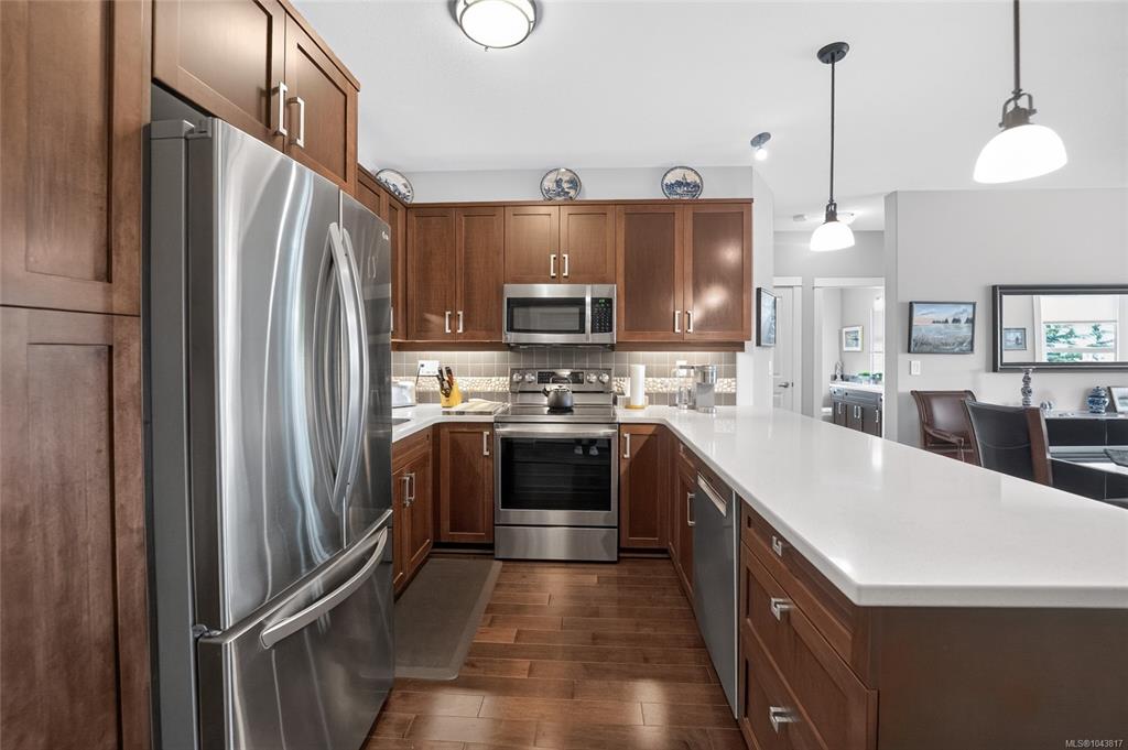 Fourth View of 6310 Mcrobb Ave, Nanaimo, BC, V9V 1W8