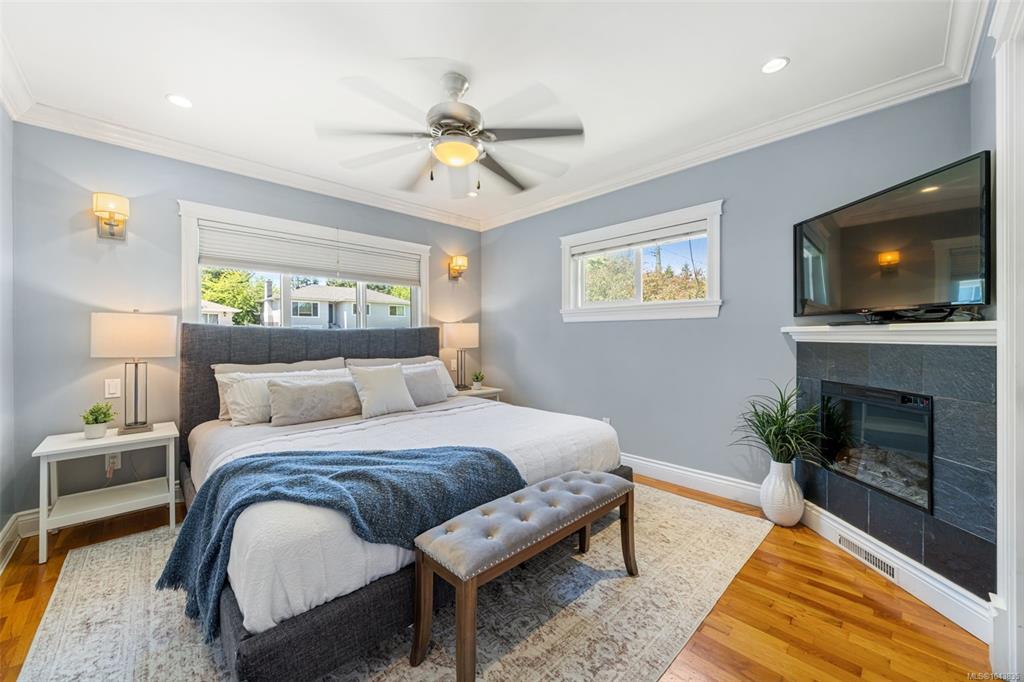 Fifth View of 4147 Hawkes Ave, Saanich, BC, V8Z 3Y9