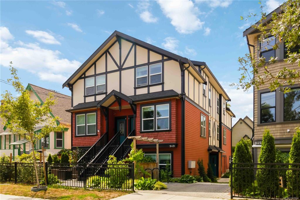 Second View of 949 Pembroke St, Osprey Mews, Victoria, BC, V8T 1J1
