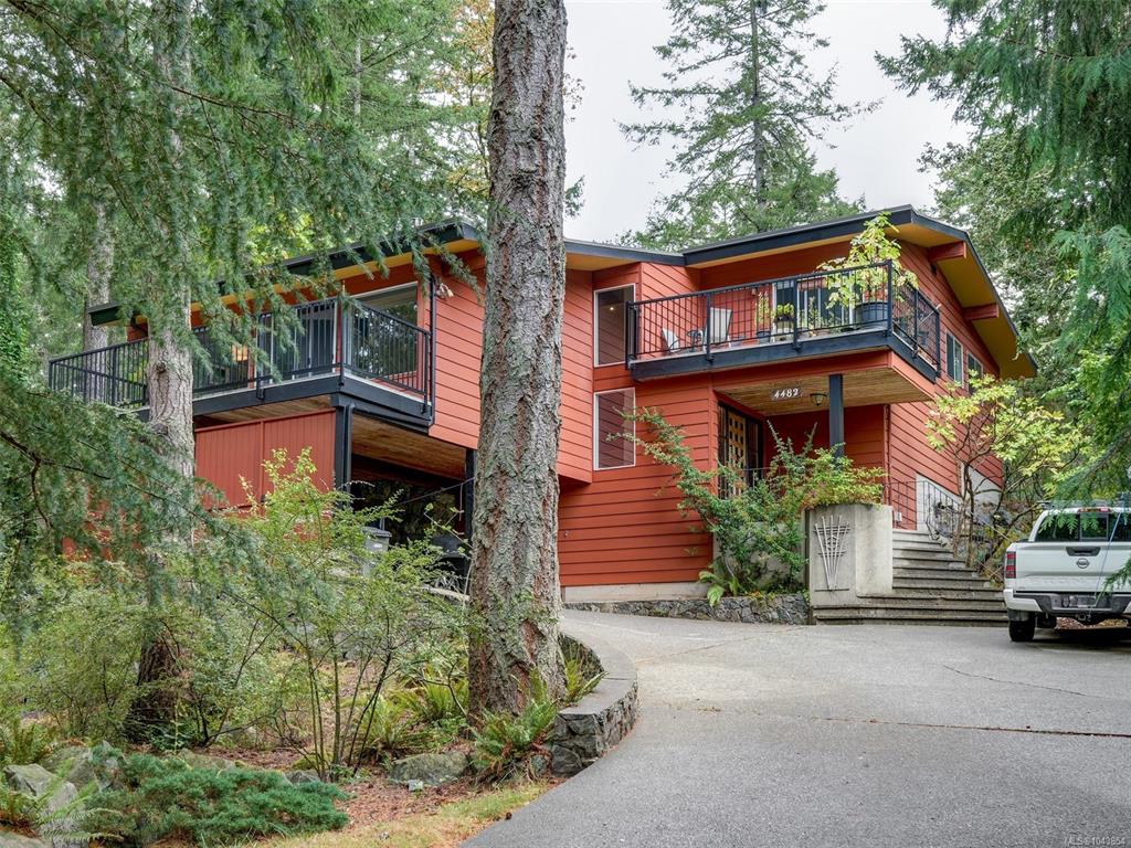 Third View of 4482 Emily Carr Dr, Saanich, BC, V8X 2N6