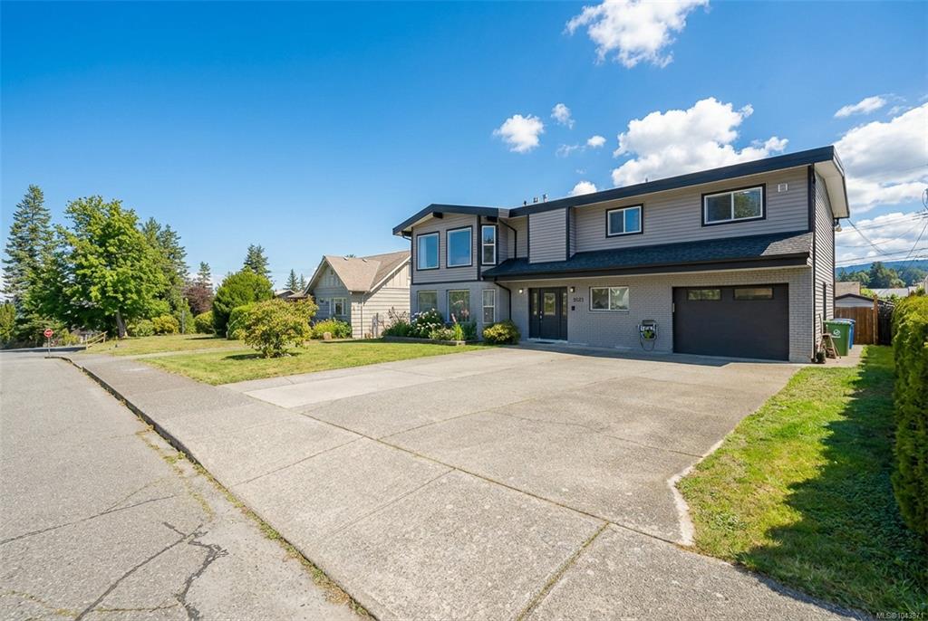 Third View of 3055 9th Ave, Port Alberni, BC, V9Y 2M1