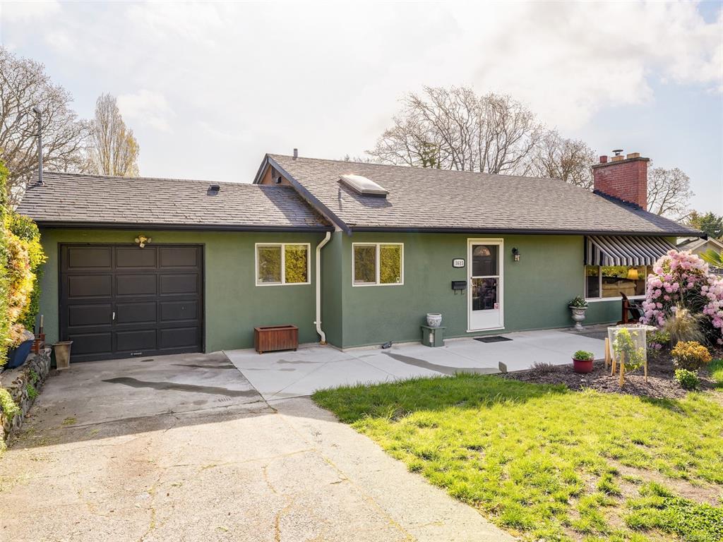 3615 Doncaster Dr, 1043873, BC,