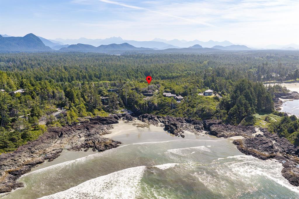 Third View of 885 Moser Pl, Tofino, BC, V0R 2Z0