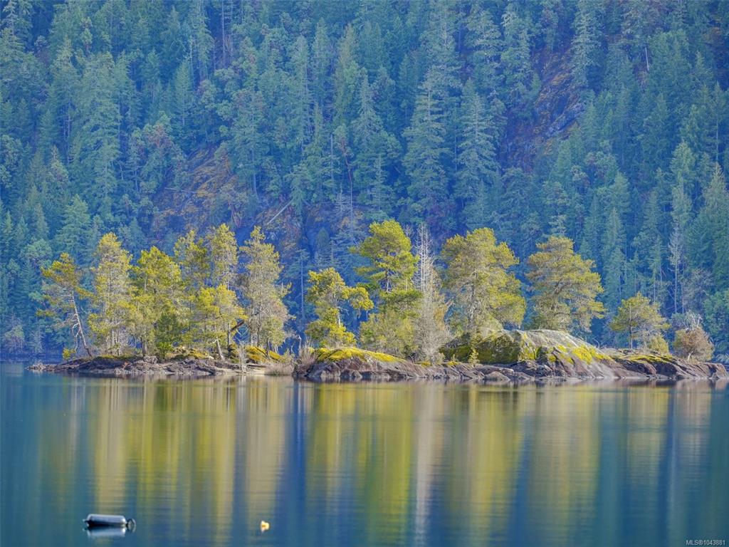 Fifth View of 7363 Walton Rd, Honeymoon Bay, BC, V0R 1Y0