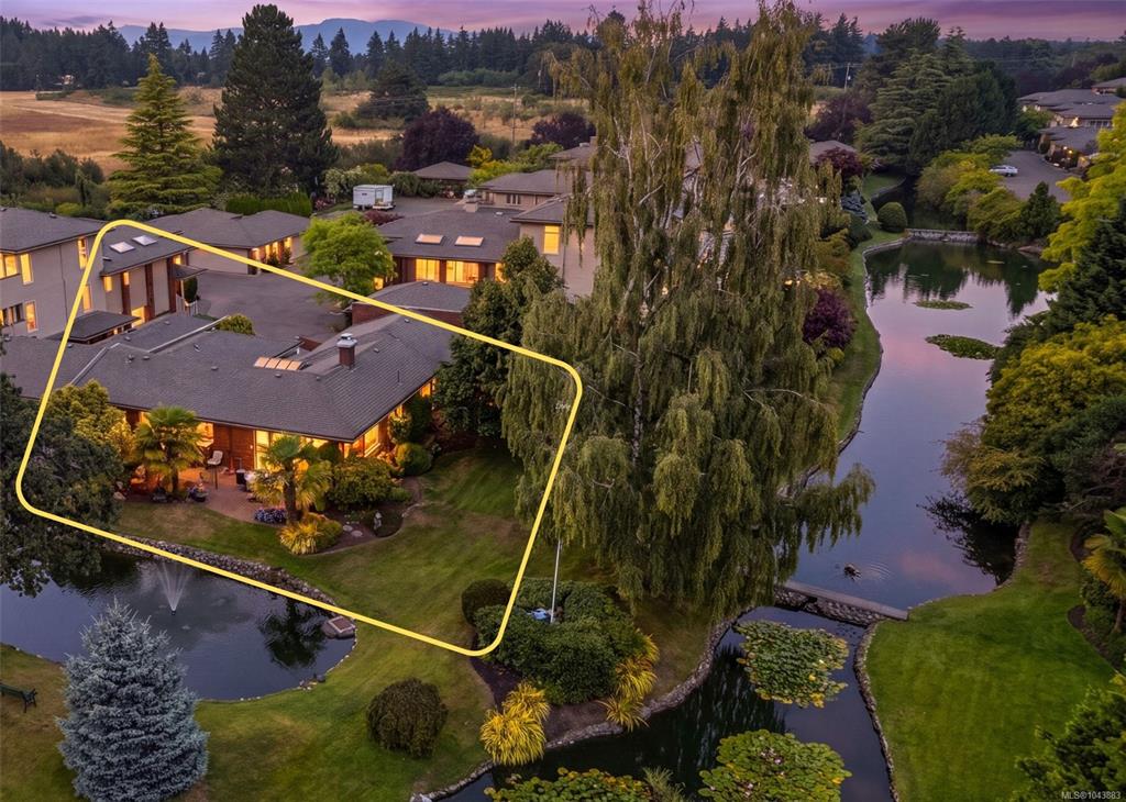 Second View of 2345 Cedar Hill Cross Rd, Oak Bay, BC, V8P 5M8