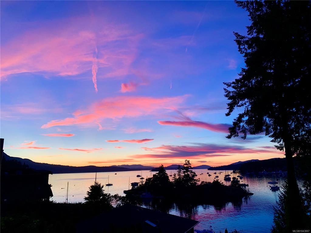 Fourth View of 786 Sea Dr, Central Saanich, BC, V8M 1B1