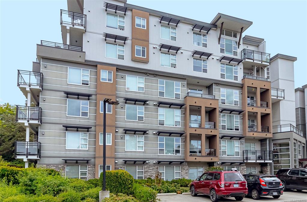 1016 Inverness Rd, 1043893, BC,