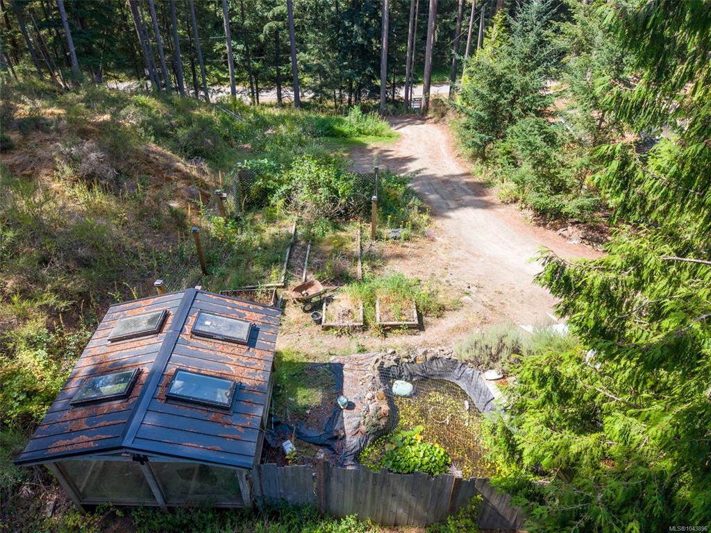 Third View of 4622 Sailor Rd, Pender Island, BC, V0N 2M0