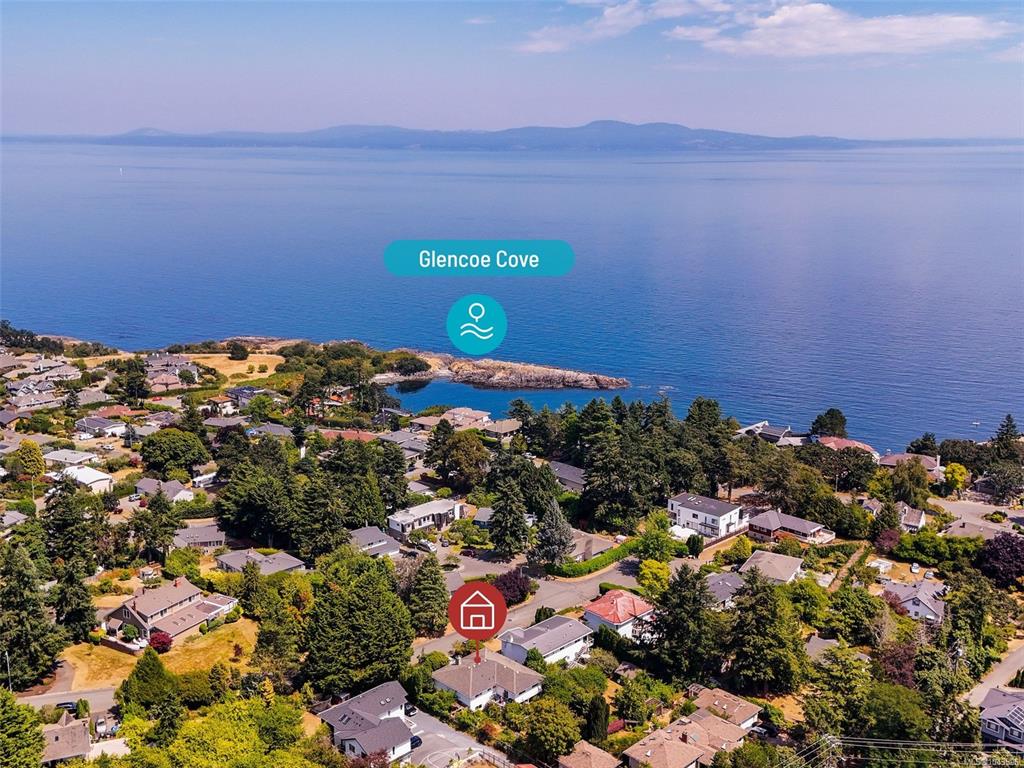 Second View of 2027 Saltair Pl, Saanich, BC, V8N 4S4