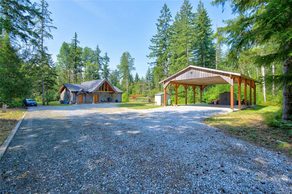 2817 Bruce Rd, 1043922, BC,