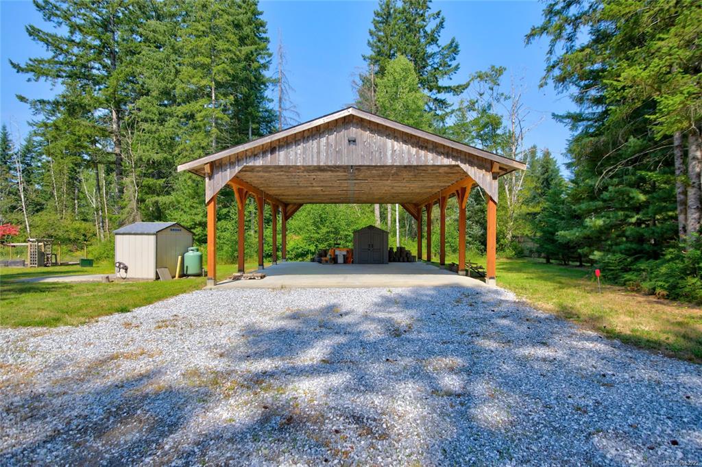 Fifth View of 2817 Bruce Rd, Black Creek, BC, V9J 1B7