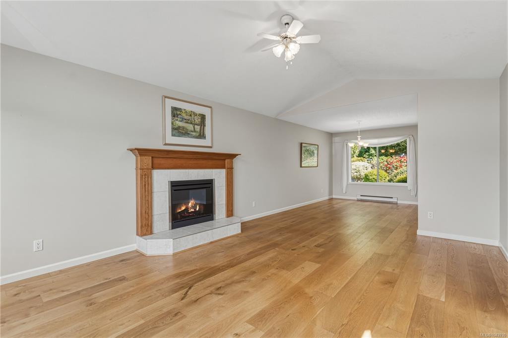 Fourth View of 461 Rowan Dr, Qualicum Beach, BC, V9K 1K1