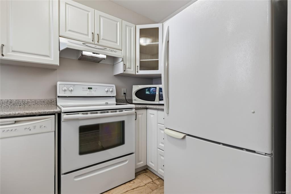Fourth View of 2625 Muir Rd, Alderwood Manor, Courtenay, BC, V9N 8Z4