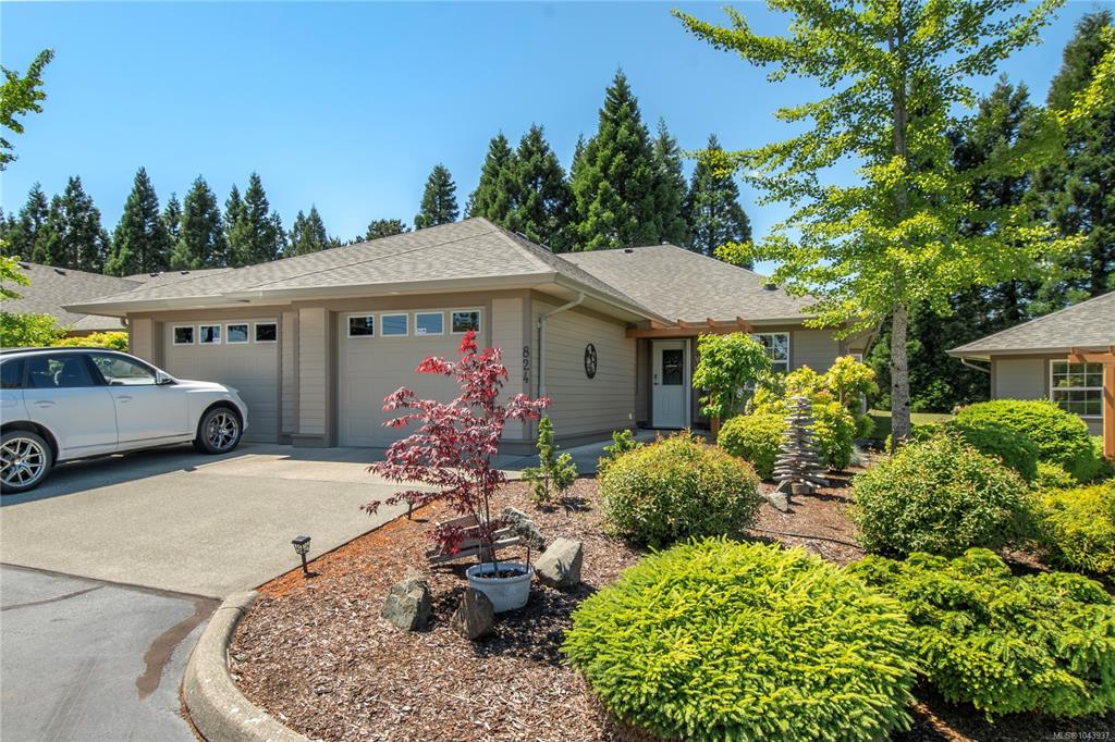 824 Marguerite Rd, 1043937, BC,