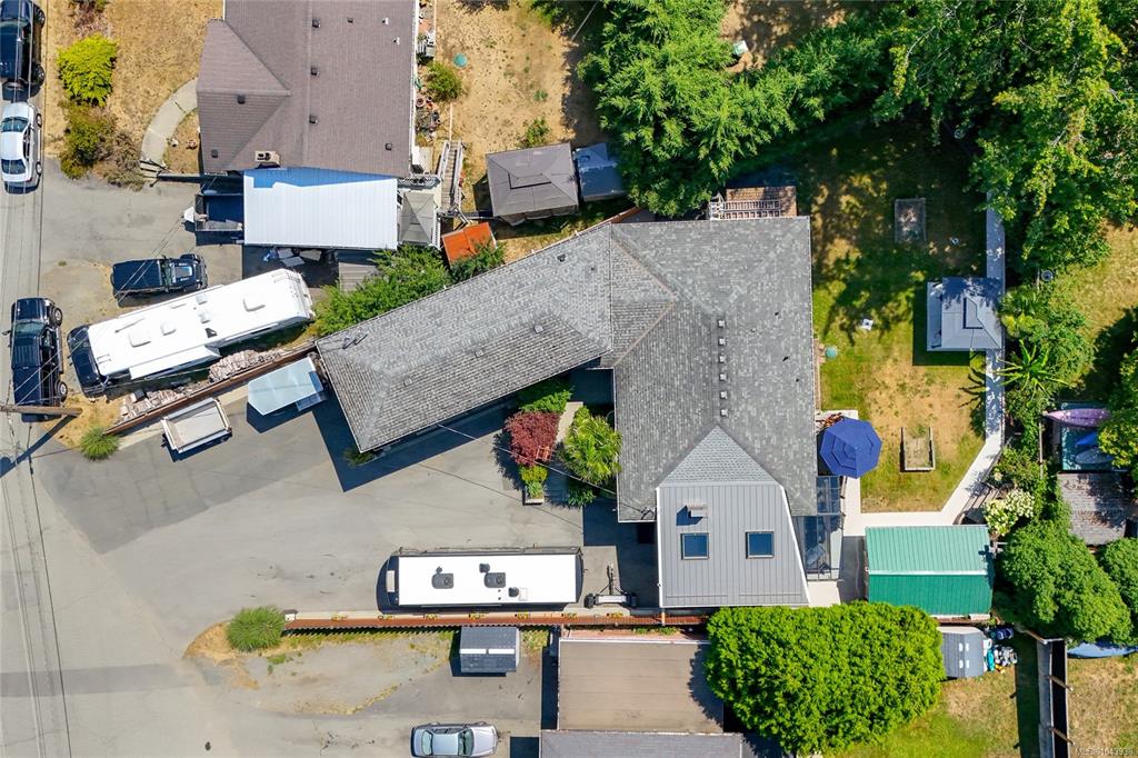 Fifth View of 1327 Justine Pl, Langford, BC, V9B 4J1